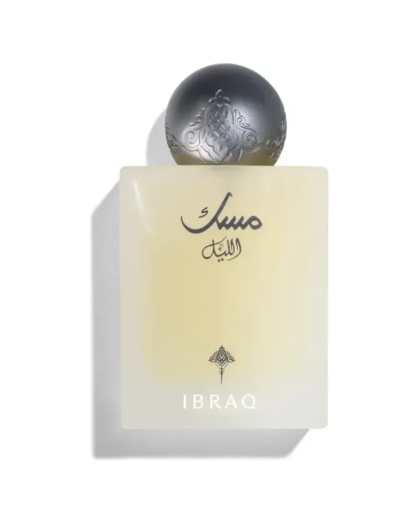 Musk Al-Lail — IBRAQ, photographie sur fond blanc